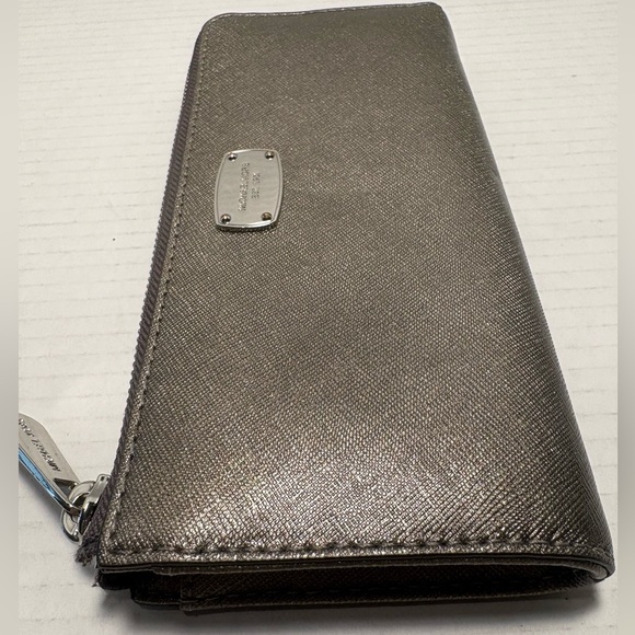 Michael Kors Metallic Gray Women's Wallet - Picture 5 of 8